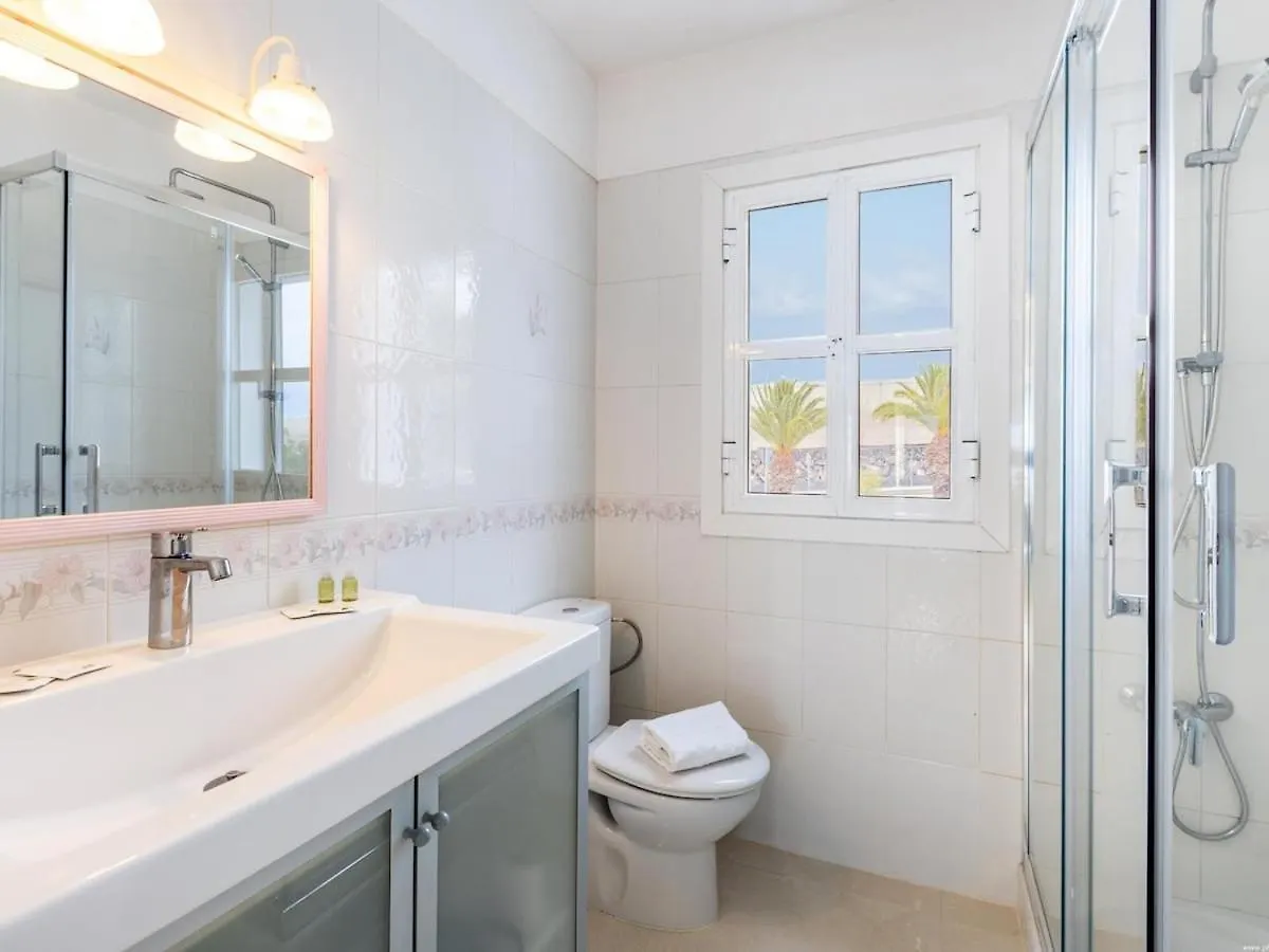 Exclusive Villa Olivia With Private Heated Pool كالاو سالفاجي