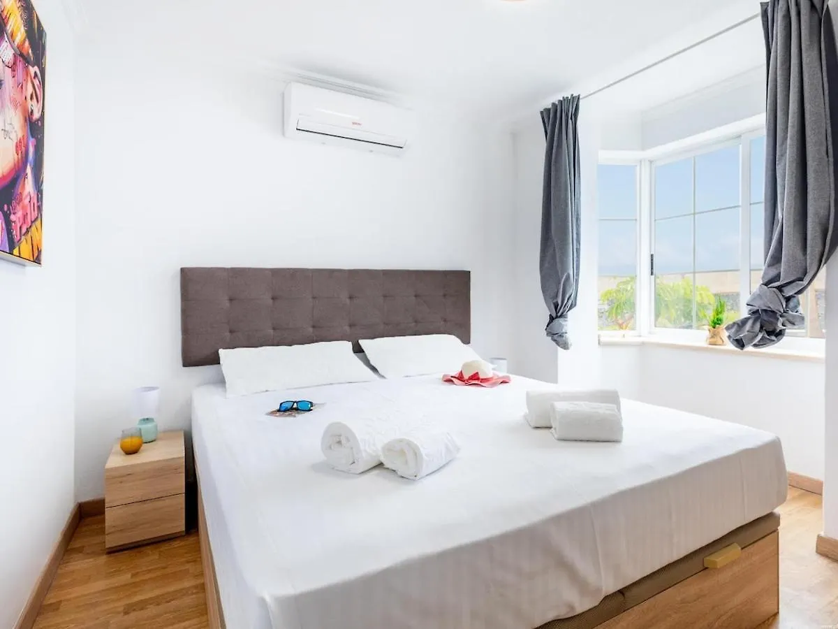 Exclusive Villa Olivia With Private Heated Pool كالاو سالفاجي 0*,