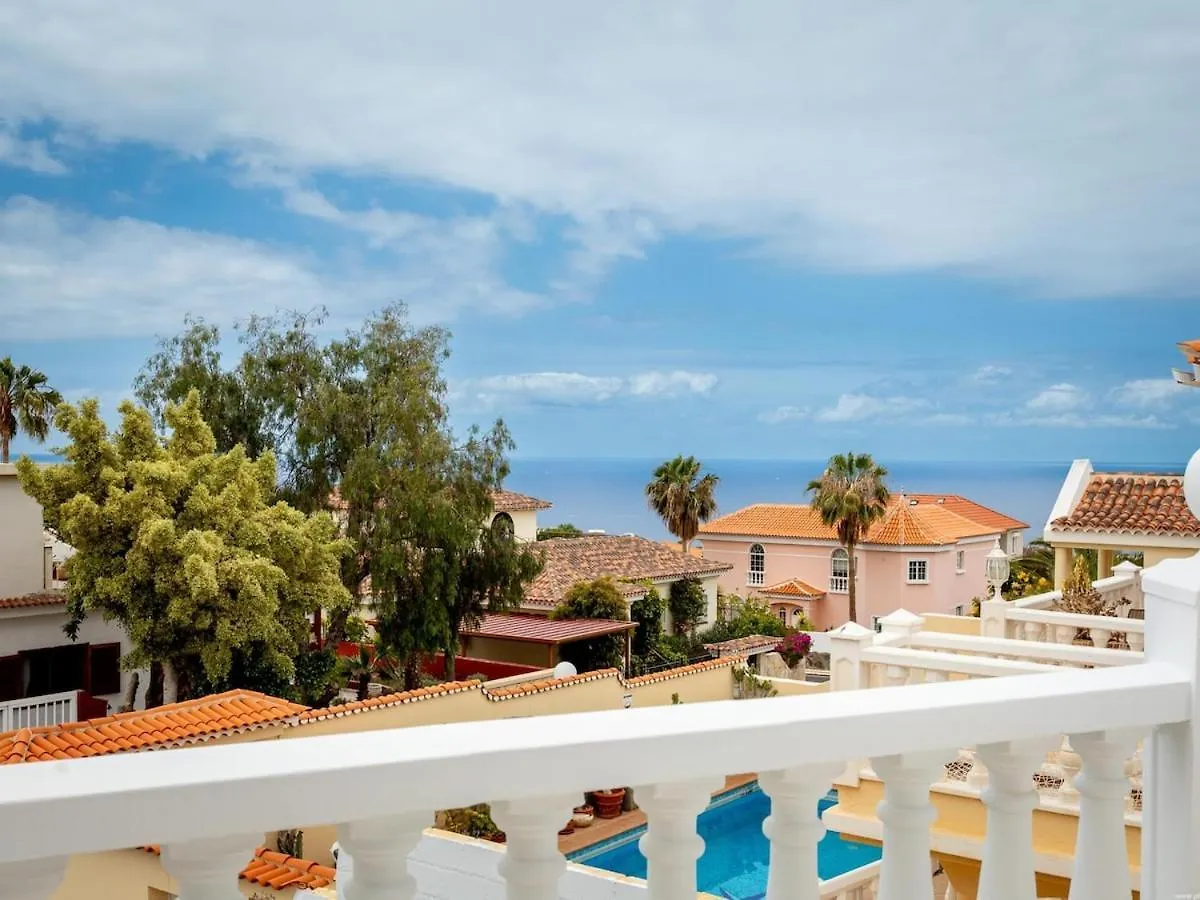 Exclusive Villa Olivia With Private Heated Pool كالاو سالفاجي