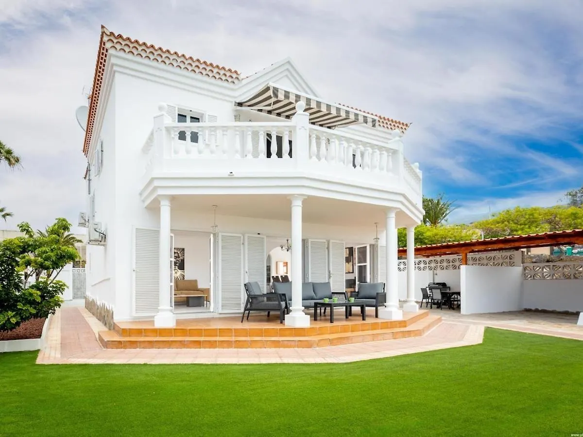Exclusive Villa Olivia With Private Heated Pool كالاو سالفاجي
