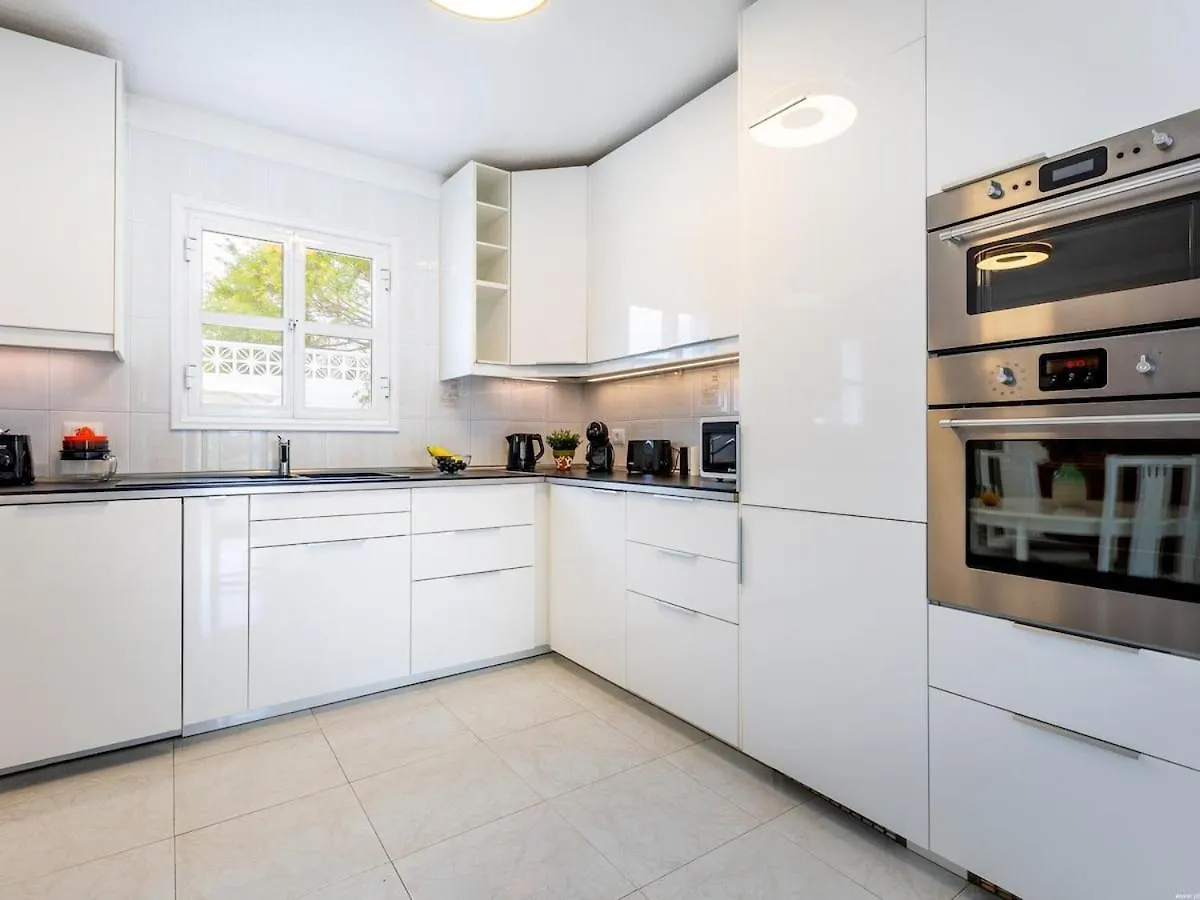 Exclusive Villa Olivia With Private Heated Pool Callao Salvaje Spanien